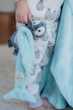 Load image into Gallery viewer, Penguin Plush Lovie